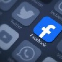 Facebook savā platformā aizliedz holokausta noliegšanu