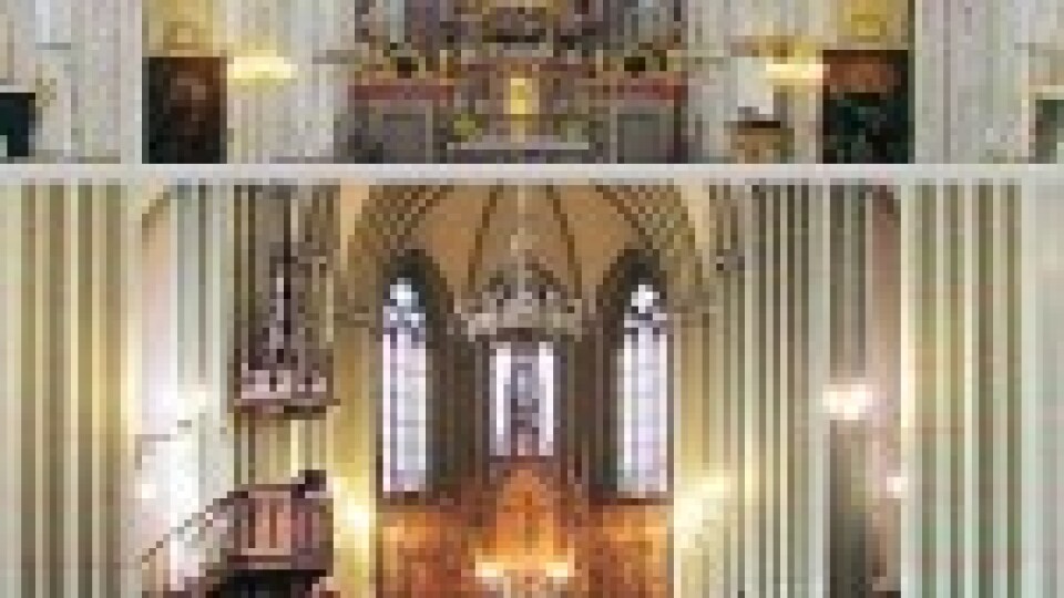 Izstādē un grāmatā var iepazīt skaistas un unikālas Latvijas baznīcas