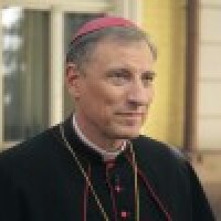 Arhibīskaps Stankevičs vēlas pasargāt laulības un ģimenes institūtu