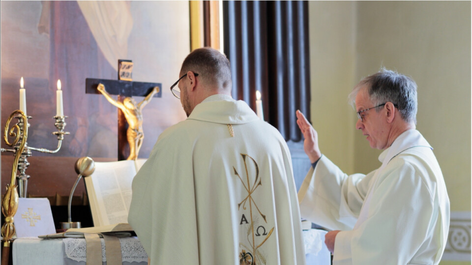 Raitis Jākobsons kļuvis par Valkas-Lugažu draudzes mācītāju