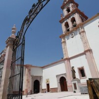 Meksikas valdība "spiež" pieņemt "nelikumīgu" vienošanos vietējiem kristiešiem