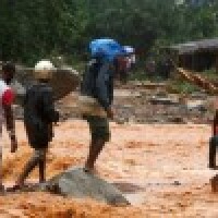 Kristieši palīdz zemes nogruvumos cietušajiem Sjerraleonē