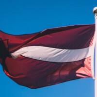 Arhibīskaps aicina Saeimu un valdību strādāt Latvijas tautas labā