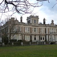 Savākti 90 000 mārciņas Sperdžena koledžas studentu atbalstam