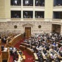 Grieķijas parlaments izvēlas saglabāt Baznīcas vienotību ar valsti