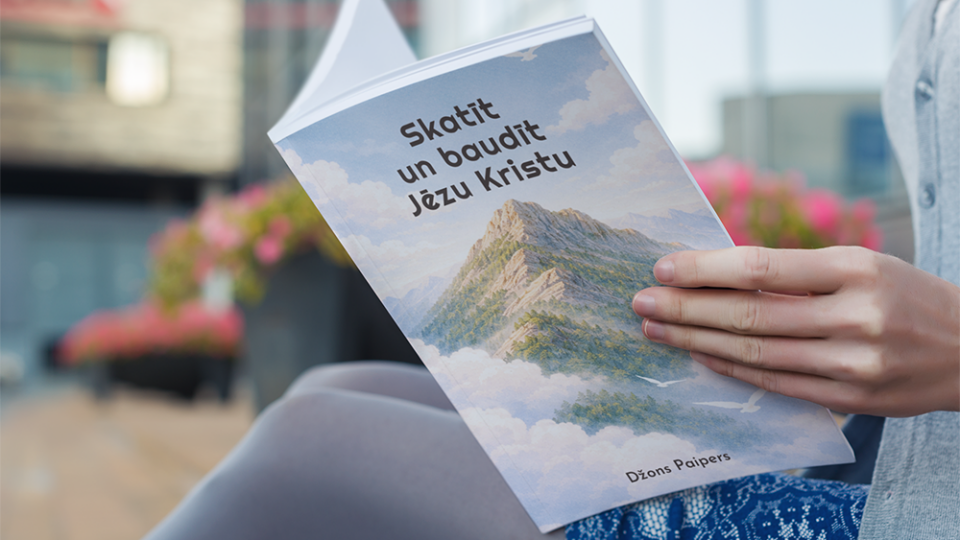 Klajā nākusi Džona Paipera grāmata „Skatīt un baudīt Jēzu Kristu”