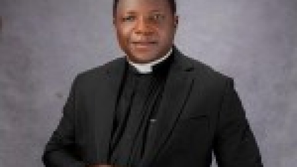 Izskan aicinājums lūgt par nolaupītu katoļu priesteri Nigērijā
