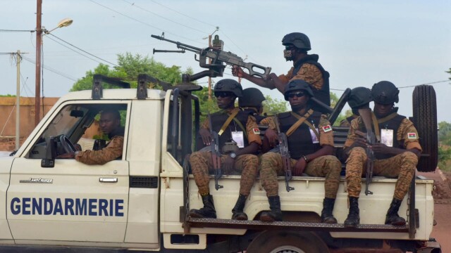 Burkinafaso baznīcā teroristi nogalinājuši 15 kristiešus