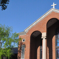 Melnādaino lielbaznīca ziedo vairāk nekā 1 miljonu dolāru