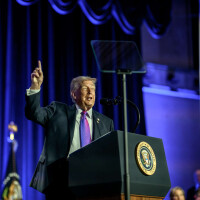 Tramps publicē Franklina Grehema vēstuli