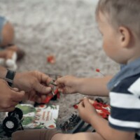 Dokumentālā filma atklāj cieņas pret ģimenēm nozīmi