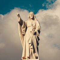 91 gadu vecā Teksasas skolotāja joprojām seko Dieva vadībai