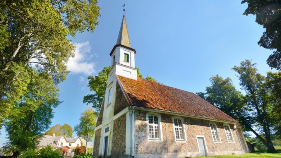 Dikļos aicina uz mācītāja Neikena rīkoto Dziedāšanas svētku jubileju