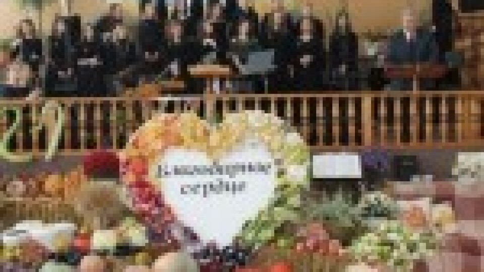 Desmitiem draudžu Ukrainā svin Pateicības dienu