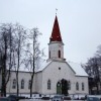 Pie divām baznīcām Smiltenē notikusi dedzināšana