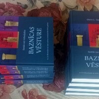 Latviski izdota grāmata par senās un viduslaiku baznīcas vēsturi