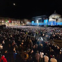 Itālijas Noi festivālā pulcējās 21 000 cilvēku