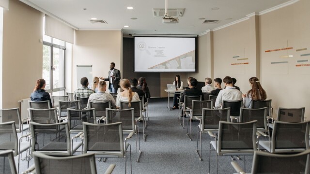 Adventistu apmācību cikls „Kalpo 2026” noslēgsies ar lekciju par mazajām grupām