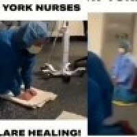 Medmāsas Ņujorkā lūdz Dievu pēc palīdzības šajā laikā