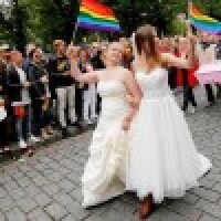 Simtiem mācītāju Norvēģijā iestājas pret jaunajiem viendzimuma laulību noteikumiem