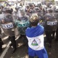 Aicina lūgt par Nikaragvas politisko krīzi