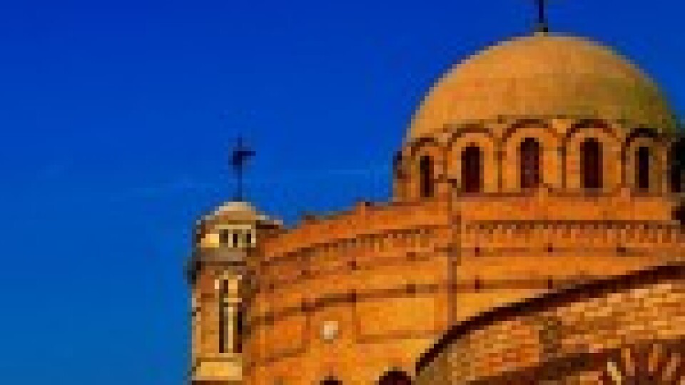 Teju 800 Ēģiptes baznīcas saņem atļauju izmantot savas ēkas