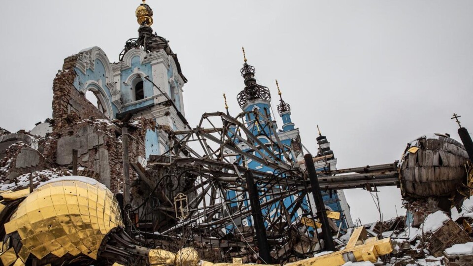 Krievijas uzbrucēji pareizticīgo Lieldienu naktī sagrāvuši baznīcu Ukrainā