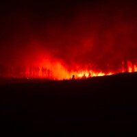 Francijas ugunsgrēki paver jaunas iespējas evaņģēlija vēstij