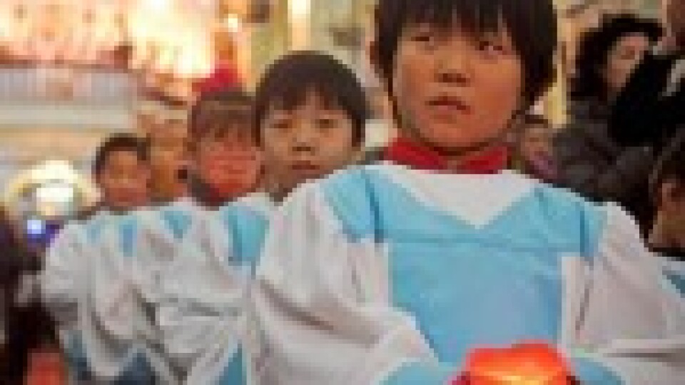 Ķīnas valdība aizliedz nepilngadīgajiem apmeklēt dievnamus