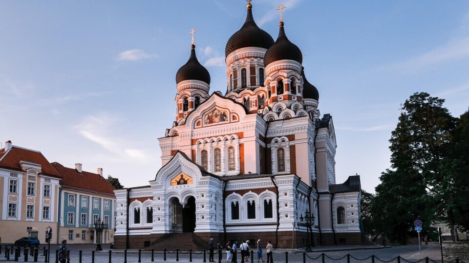 Maskavas patriarhātam pakļautā Igaunijas Pareizticīgā baznīca saskaras ar šķēršļiem nosaukuma maiņā