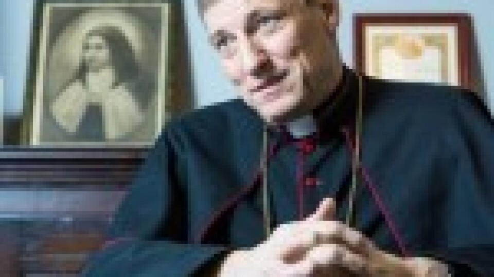 Arhibīskaps-metropolīts Stankevičs aicina mīlēt Latviju 