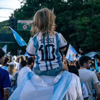 Futbolists Lionels Mesi FIFA kausa laikā pateicies Dievam
